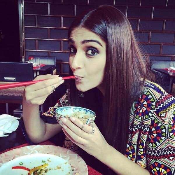 Sonam Kapoor - At my favourite #megu @theleela palace delhi!! -twitter