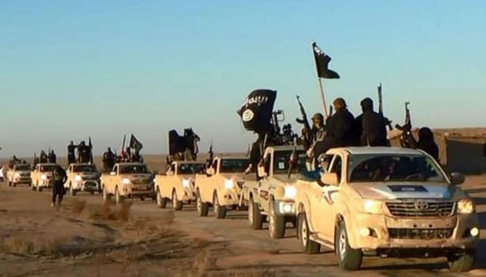 ISIS controls region the size of Britain, earns £600,000 per day: Reports 
