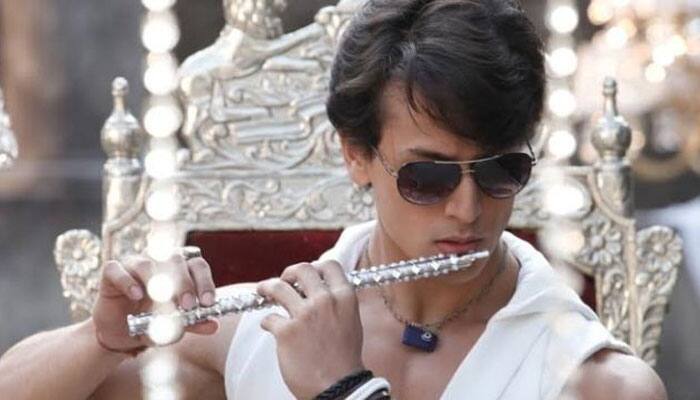 Teacher&#039;s Day - Tiger Shroff pays tribute to Michael Jackson