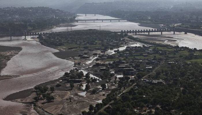 J&amp;K floods: Nearly 150 dead, PM announces Rs 1000 crore aid