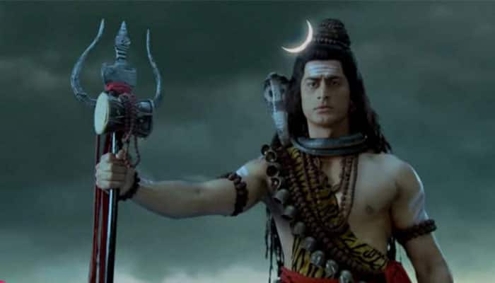 Television favourite God, 'Mahadev', this Valley-born actor gained popularity every since he started playing Lord Shiva on screen. Mohit has received many awards and accolades so far for his believable 'Shiva' performance.