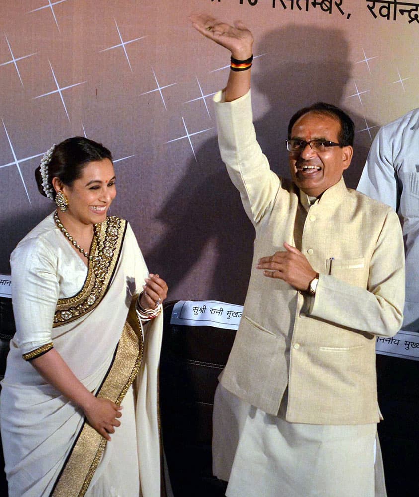 Madhya Pradesh Chief Minister Shivraj Singh Chouhan with Bollywood actress Rani Mukerjee during inauguration of Film Festival in Bhopal.