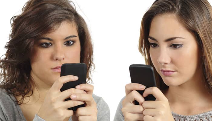 Most US college students dependent on smartphones: Study