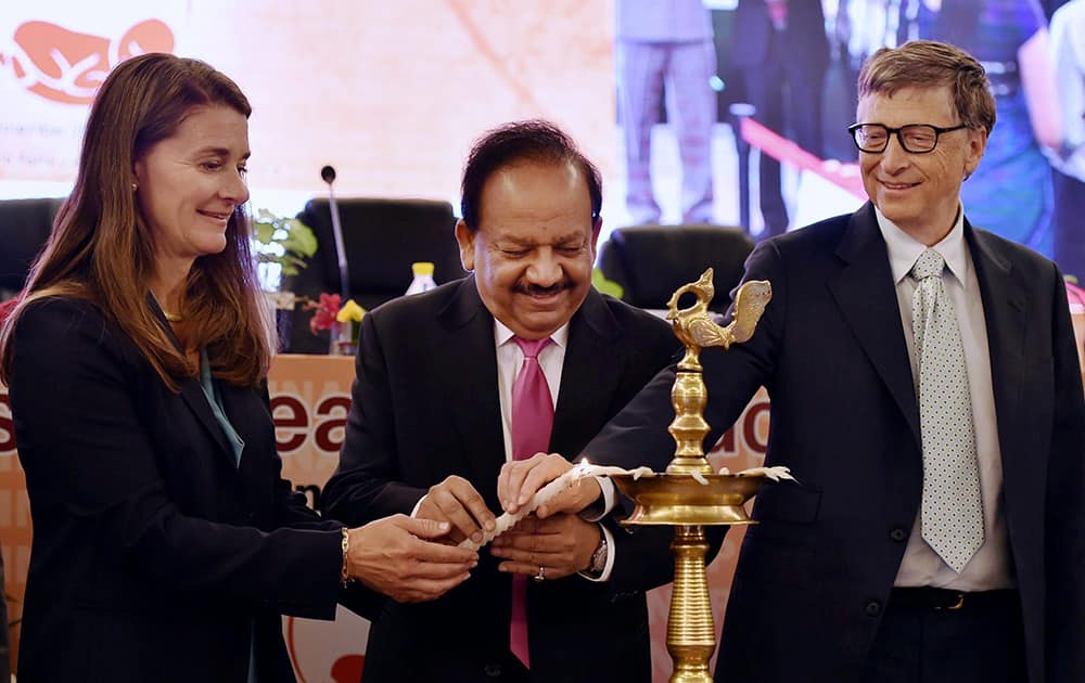 Union Health Minister Harsh Vardhan lights the lamp with Bill Gates and Melinda Gates, Co-Chair & Trustee BMGF, during the launch of India Newborn Action Plan in New Delhi.