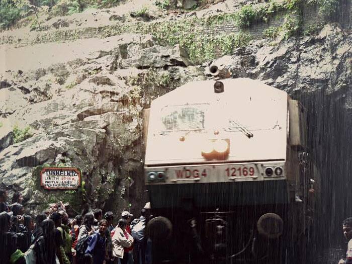 Make way for the train. Image by Chandni Nihalani Kumar.