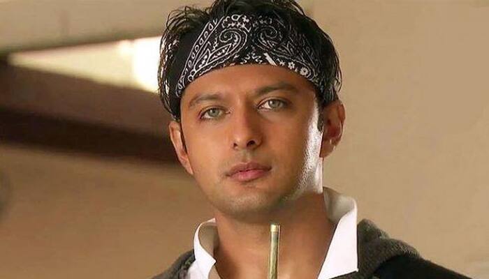 Vatsal Sheth taking guitar lessons to de-stress