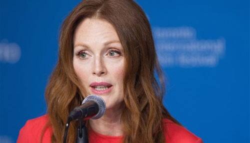 Julianne Moore condemns juice diets