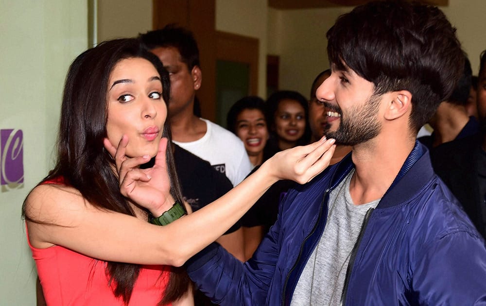 Shahid Kapur and actress Shraddha Kapoor during the promotion of their upcoming movie Haider in Bengaluru.