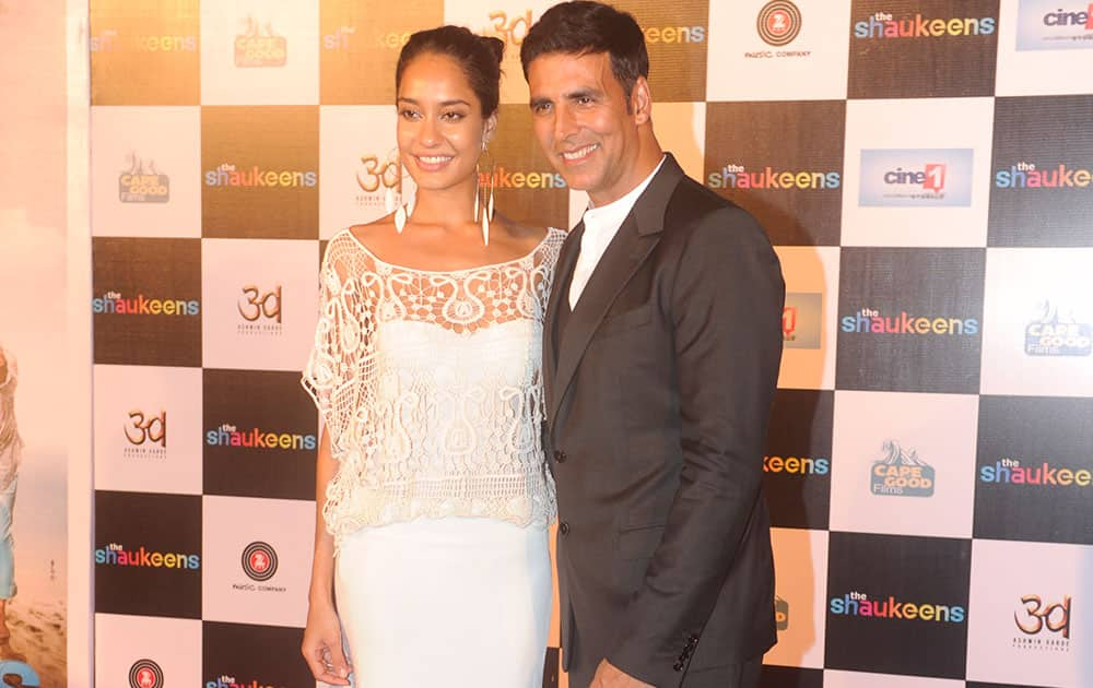 `LOOKING AHEAD: Lisa Haydon and Akshay Kumar` at the trailer launch of movie ‘Shaukeens’ in Mumbai. -dna