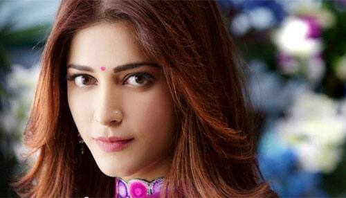 Shruti Haasan back in Tamil cinema, thanks Vishal