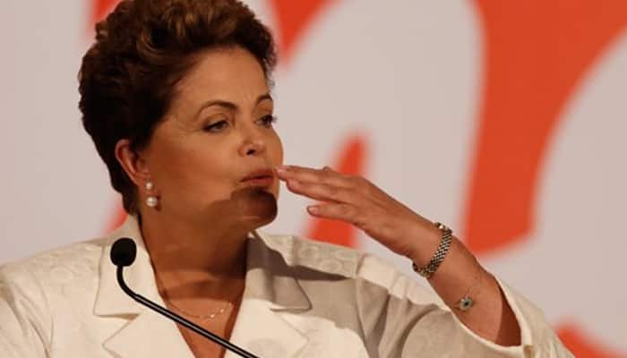 Brazil presidential elections: Dilma Roussef to face Aecio Neves in run-off