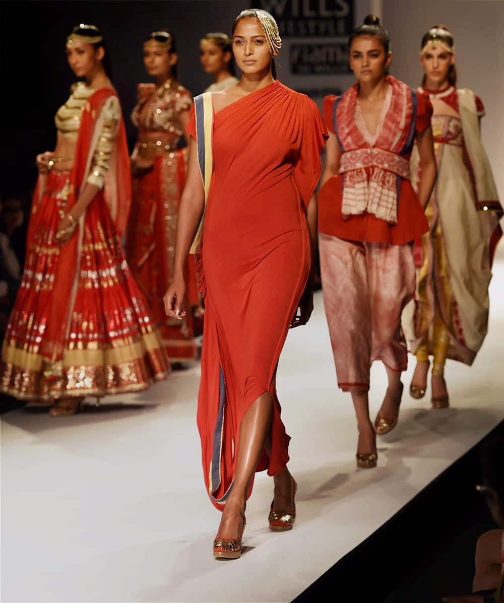 Wills Lifestyle India Fashion Week 2014 | News | Zee News
