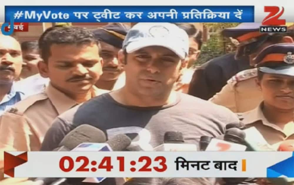 SALMAN KHAN CASTS HIS VOTE.