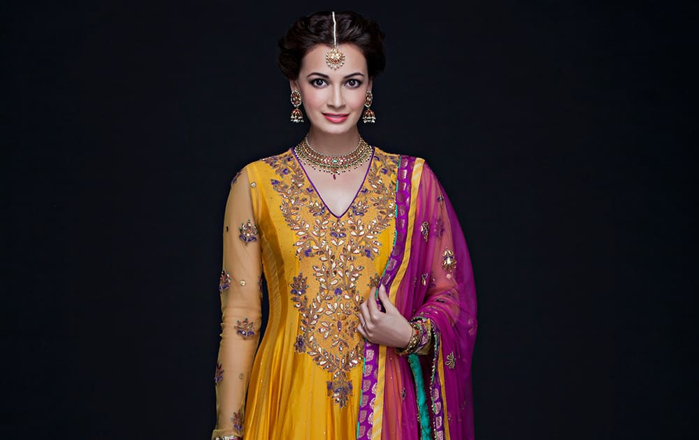 Dia Mirza in Ritu Kumar outfit for her Mehndi Function.