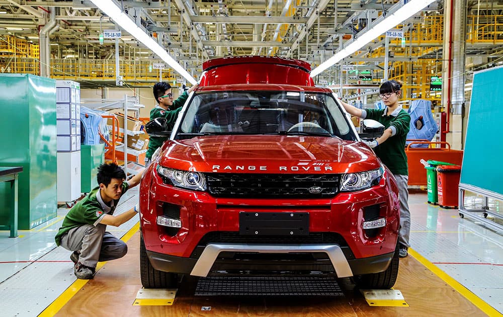 The final Shop Quality Check at the newly inaugurated Jaguar Land Rover plant in Chinas Changshu town.