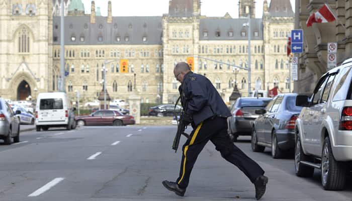 Multiple attacks reported in Canada; Parliament locked down, one suspect dead