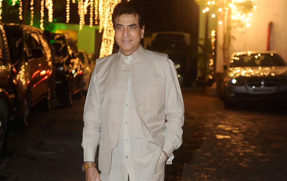 `ALL SMILES: Jeetendra` at Shilpa Shetty’s Diwali bash in Mumbai. -dna