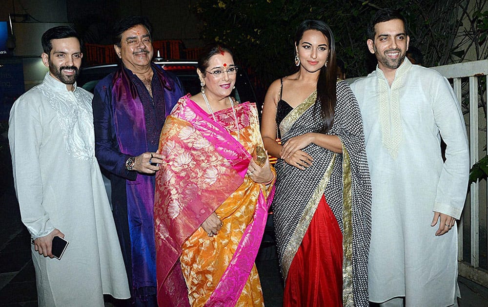 Bollywood actor Shatrughan Sinha with his wife Poonam Sinha, daughter Sonakshi Sinha and sons Luv Sinha and Kush Sinha at Amitabh Bachchan's Diwali party in Mumbai.