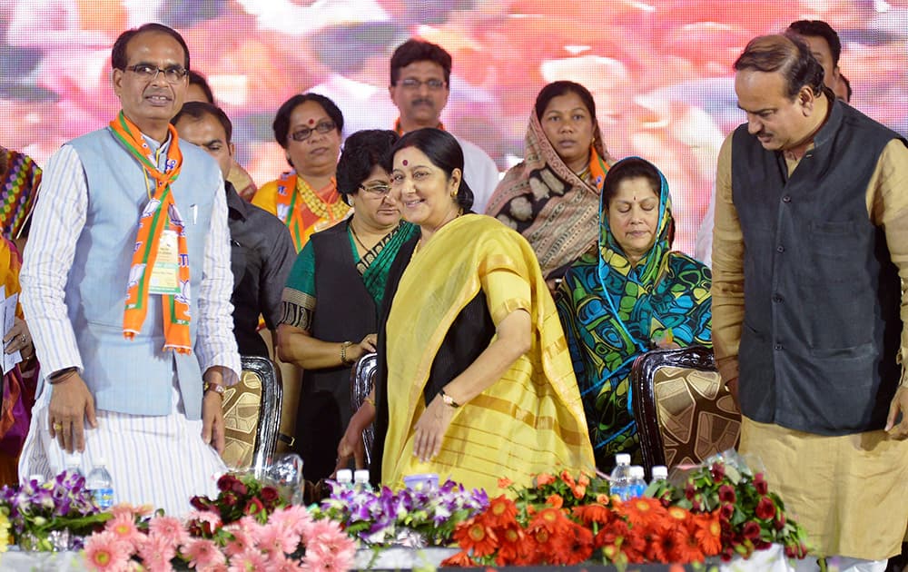 Union ministers Sushma Swaraj and Ananth Kumar and Madhya Pradesh Chief Minister Shivraj Singh Chouhan during the Madhya Pradesh BJP Workers Convention in Bhopal.