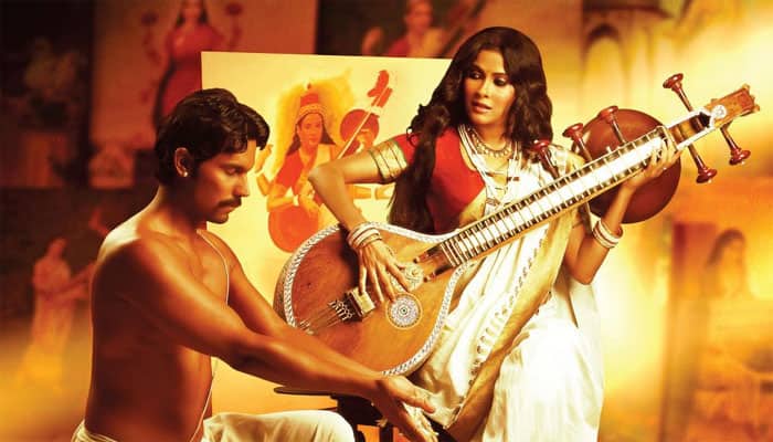 Rangis Ras 'Rang Rasiya' review: Painting a not so pretty picture | Movies News ...