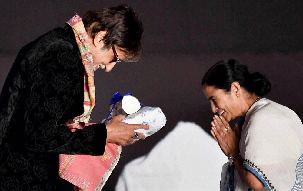West Bengal Chief Minister Mamata Banerjee and Megastar Amitabh Bachchan during 20th Kolkata International Film Festival in Kolkata.