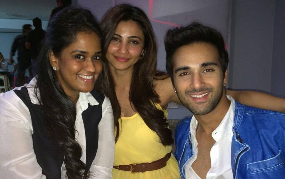 Arpita S Khan - @PulkitSamrat with daisy & pulkit at the jai oh screening ! -pic courtesy -twitter