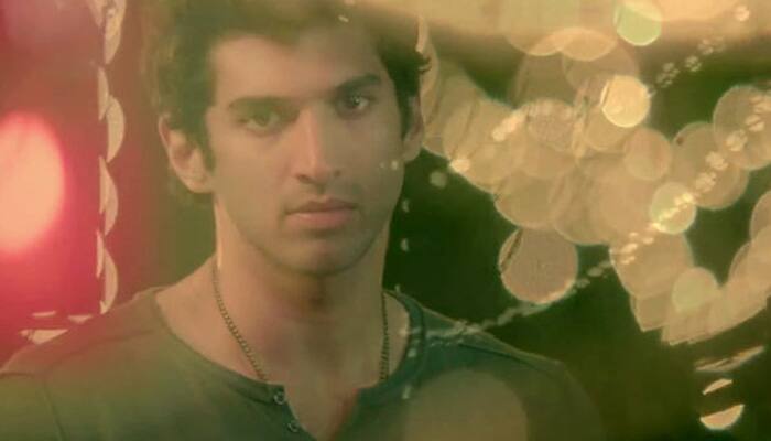 Bollywood&#039;s `loverboy` Aditya Roy Kapur turns 29!