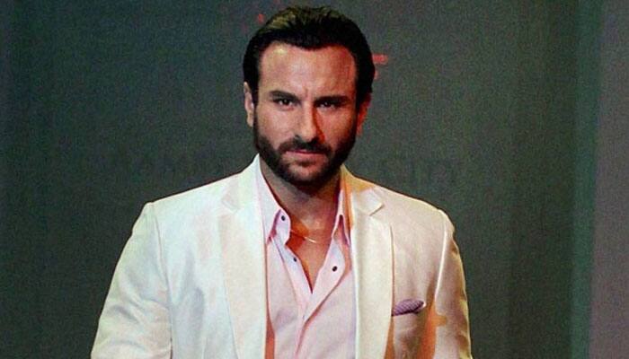 When Saif Ali Khan went on a &#039;candid&#039; dinner date with Delhi girls!!!