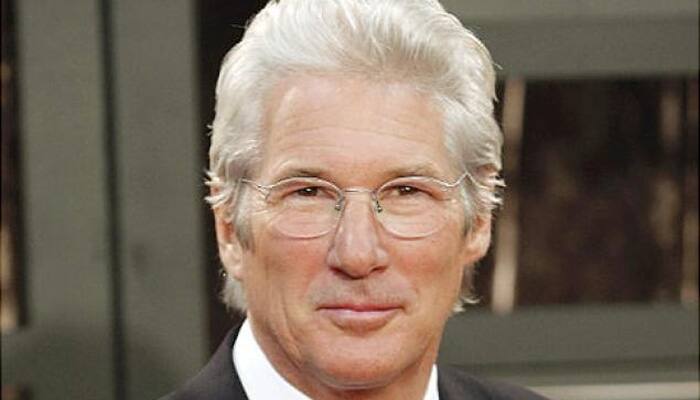 Carey Lowell wants fare share in Richard Gere&#039;s fortune