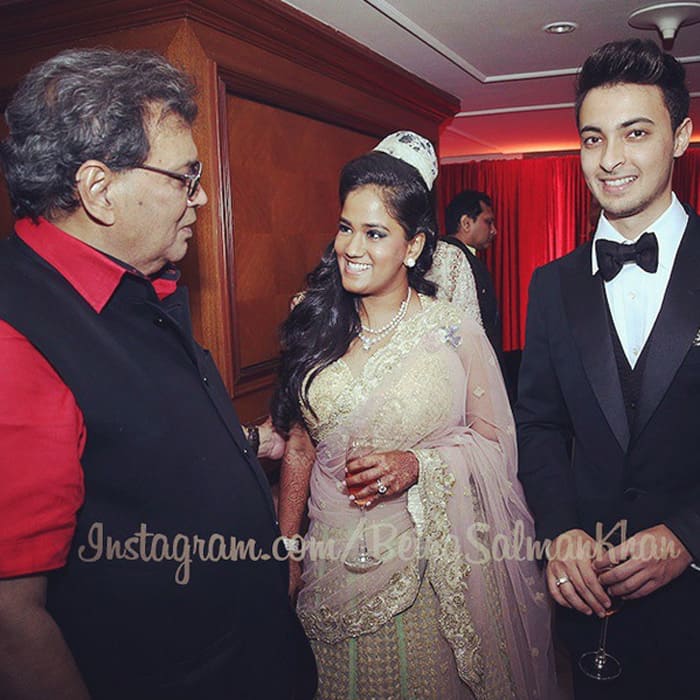 Veteran filmmaker Subhash Ghai with the couple.