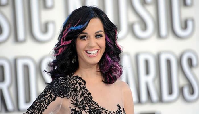 Katy Perry, Iggy Azalea win big at American Music Awards 2014