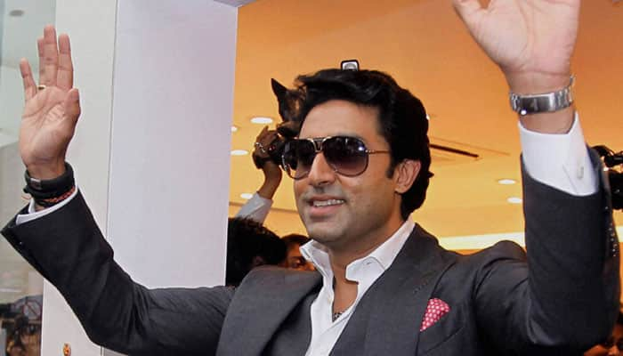 Abhishek Bachchan meets Maharashtra Governor over &#039;Swachh Bharat&#039;