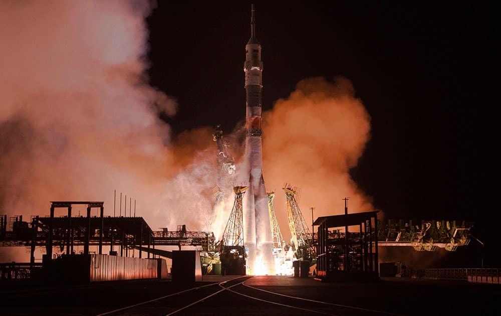 The Soyuz-FG rocket booster with Soyuz TMA-15M space ship carrying a new crew to the International Space Station, ISS, blasts off at the Russian leased Baikonur cosmodrome, Kazakhstan.