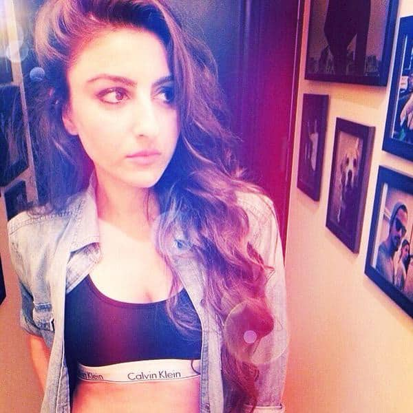 soha ali khan ‏:-Easy breezy day lounging in #mycalvins Calvin Klein Jeans -twitter 