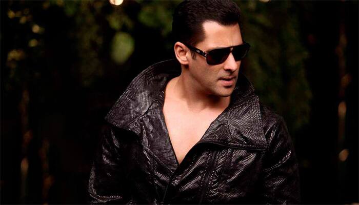 Salman Khan serious about cleanliness drive