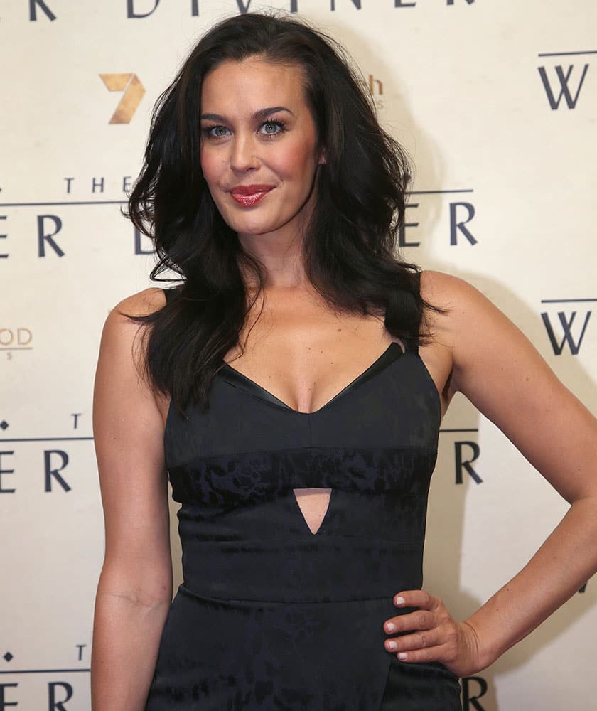 Australian actress and model Megan Gale arrives to the world premiere of her movie, The Water Diviner, in Sydney.