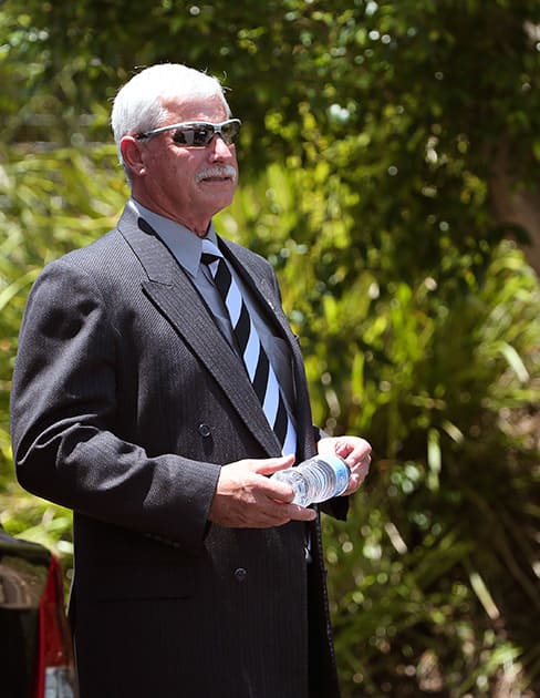 Former New Zealand cricketer Sir Richard John Hadlee, MBE arrives for the funeral of Australian cricketer Phil Hughes in Macksville, Australia.