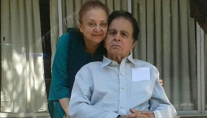 Veteran actor Dilip Kumar admitted to Lilavati Hospital 