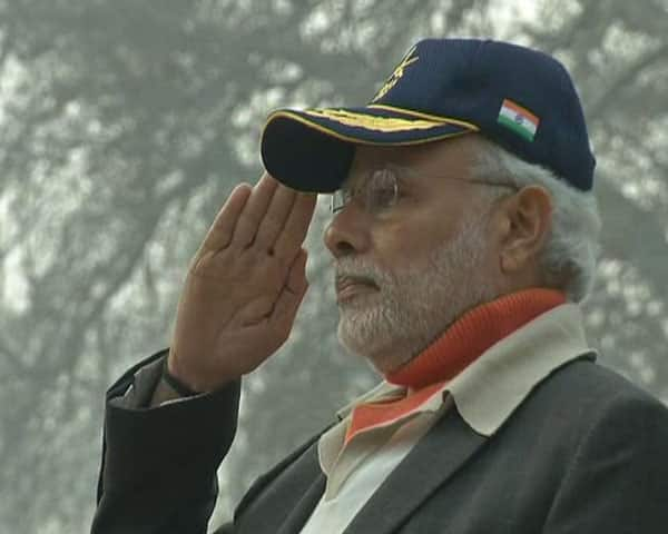 PM Narendra Modi pays tributes to jawaans at the #BadamiBagh headquarters of the Indian #Army. -twitter 