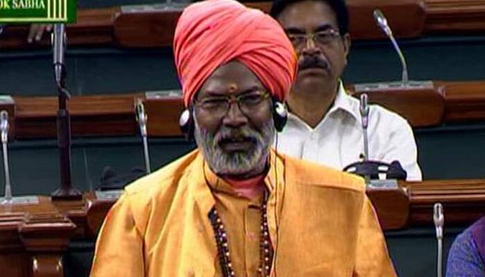 Uproar in Parliament over Sakshi Maharaj&#039;s remarks: As it happened