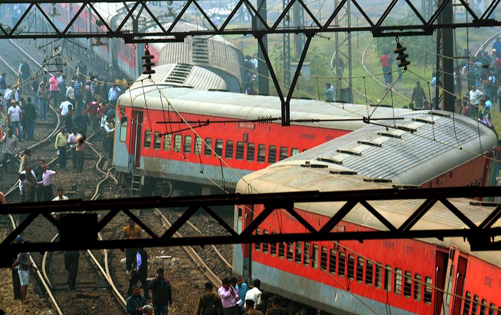 Howrah-New Delhi Purba Express derails at the Liluah Station in Howrah district of West Bengal.