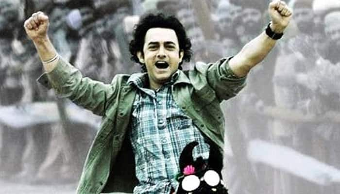 Aamir Khan as a true friend in 'Rang De Basanti'. 