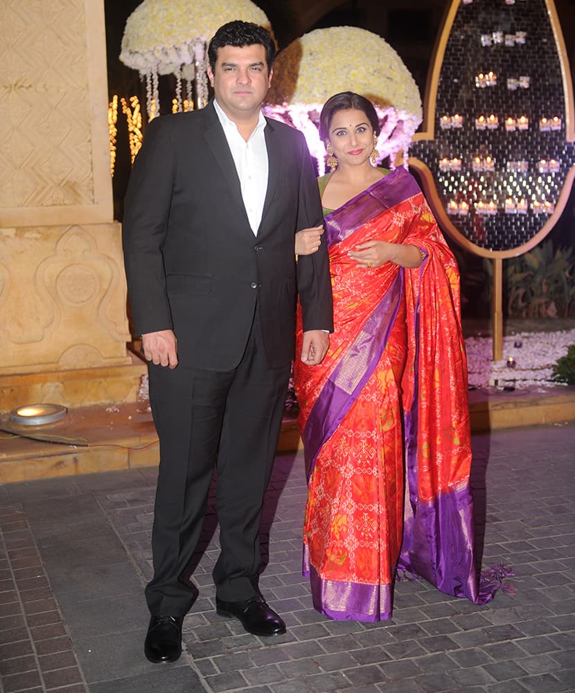 Siddharth Roy Kapoor, Vidya Balan during Riddhi Malhotra and Tejas Talwalkar marriage reception in Mumbai.- dna