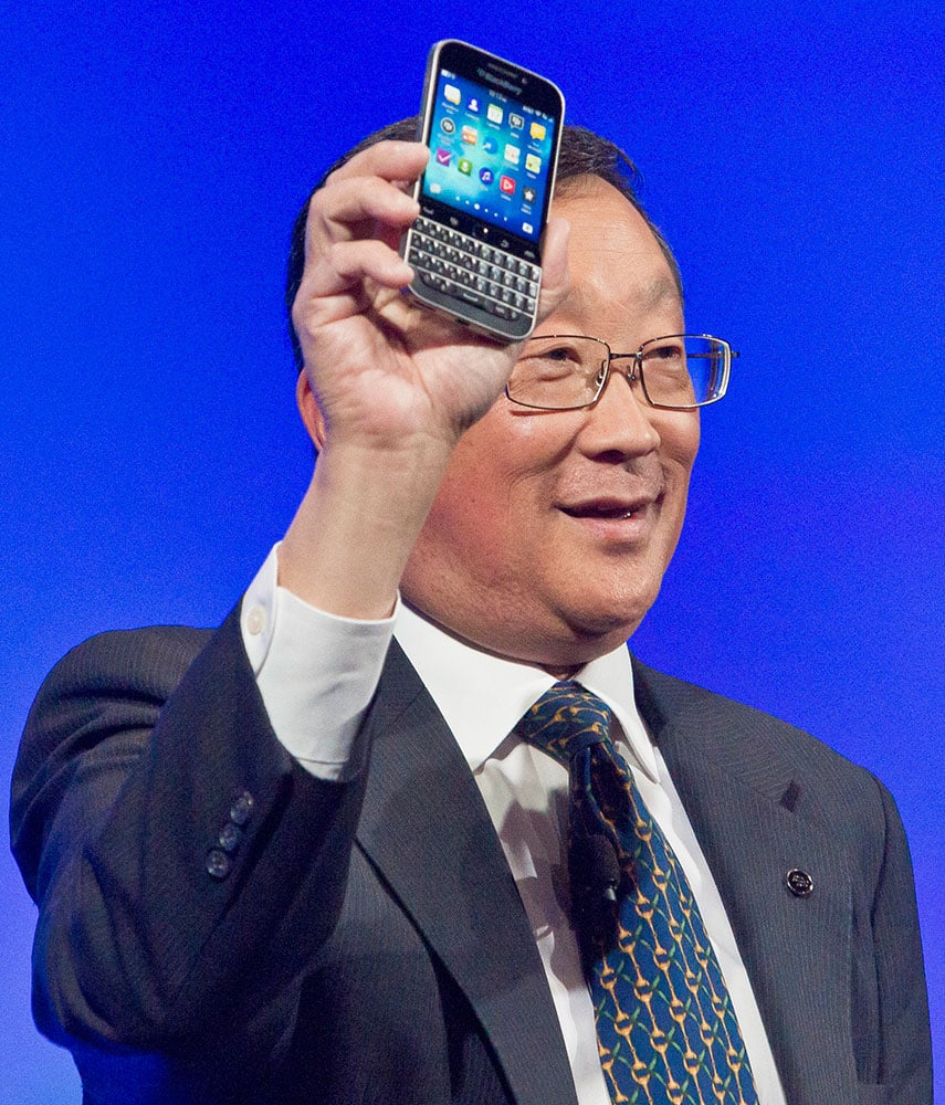 BlackBerry CEO John Chen introduces the company's new phone, the BlackBerry Classic, during a news conference, in New York. 