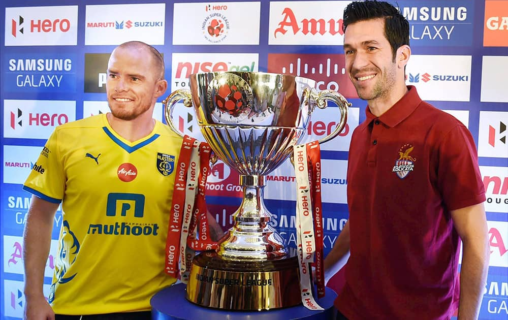 Kerla Blasters FCs Ian Hume (L) and Atletico De Kolkatas Luis Garcia during a pre-match press conference in Mumbai.