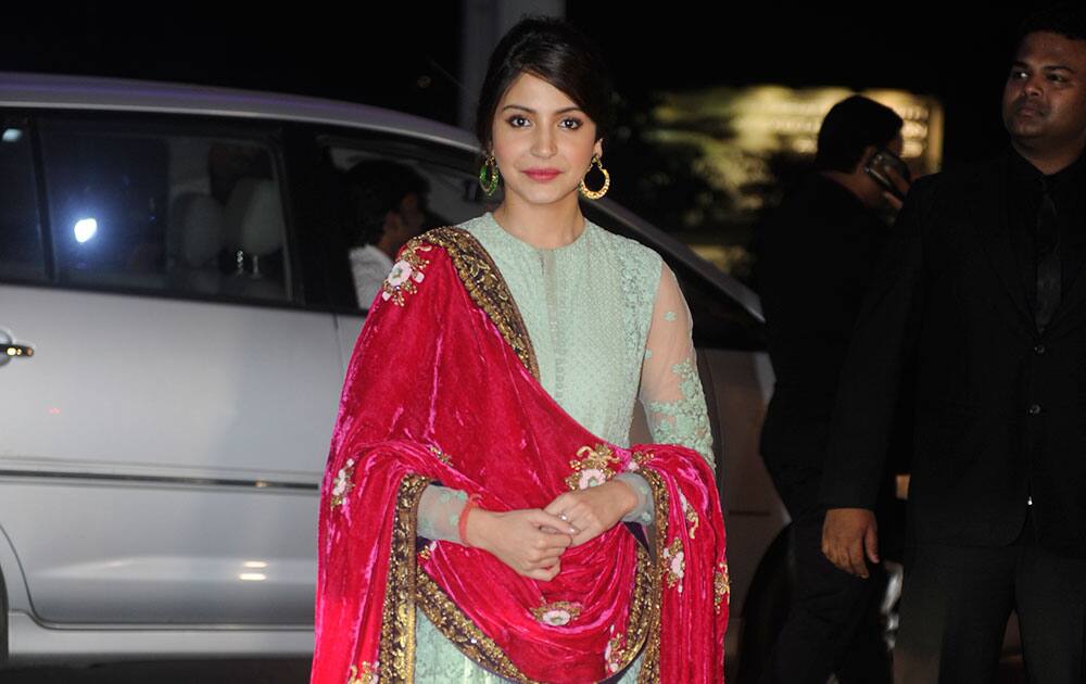 Anushka Sharma during the Shirin Morani and Udhay Ali's marriage reception in Mumbai. -dna