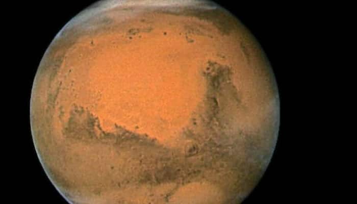 Ancient rock shows signs of water on Mars