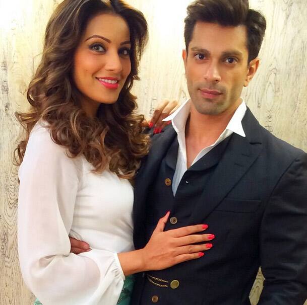 bipashabasu:- Backstage of #CNWK ! Laughter all the way:) - Instagram