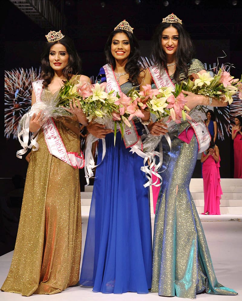 Fbb Femina Miss India Delhi 2015 Apeksha Porwal,Aditi Arya(R) 1st runner up and Rushali Rai(L) 2nd runner-up in Gurgaon.