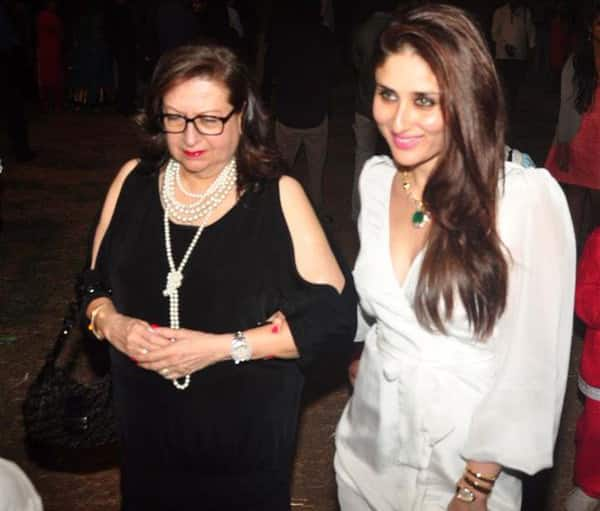 Kareena and Babita spotted last night. Merry christmas everyone. - Twitter